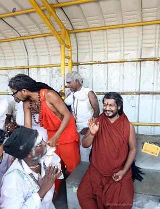 http://nithyananda.org/sites/default/files/photo-gallery/2018-01-Jan-04-nithyananda-diary_bengaluru-aadheenam_padayatris-walking_7T7A4094.jpg