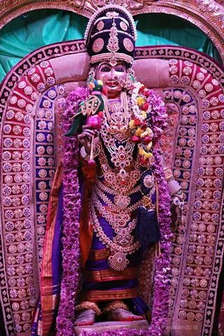 http://nithyananda.org/sites/default/files/photo-gallery/2018-01-Jan-08-nithyananda-diary_bengaluru-aadheenam_aadheenam-glimpses_7T7A7088.JPG