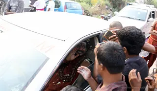 http://nithyananda.org/sites/default/files/photo-gallery/2018-01-Jan-16-nithyananda-diary_bengaluru-aadheenam_car-darshan-anna-daan_7T9A0701.jpg