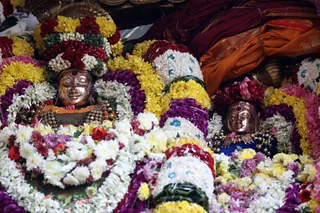 http://nithyananda.org/sites/default/files/photo-gallery/2018-01-Jan-16-nithyananda-diary_bengaluru-aadheenam_temple-procession-welcoming_7T7A0175.jpg