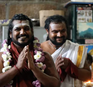 http://nithyananda.org/sites/default/files/photo-gallery/2018-01-Jan-17-nithyananda-diary_bengaluru-aadheenam_girivalam-with-nithyananda_7T7A0316.jpg