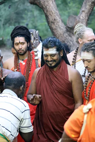 http://nithyananda.org/sites/default/files/photo-gallery/2018-01-Jan-17-nithyananda-diary_bengaluru-aadheenam_girivalam-with-nithyananda_7T7A0392.jpg