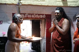 http://nithyananda.org/sites/default/files/photo-gallery/2018-01-Jan-17-nithyananda-diary_bengaluru-aadheenam_girivalam-with-nithyananda_7T9A1099.jpg