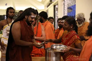 http://nithyananda.org/sites/default/files/photo-gallery/2018-01-Jan-17-nithyananda-diary_bengaluru-aadheenam_girivalam-with-nithyananda_7T9A1172.jpg