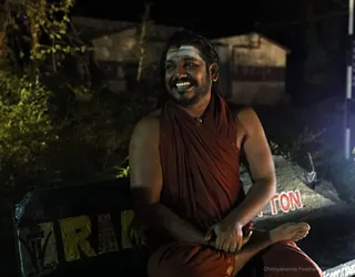 http://nithyananda.org/sites/default/files/photo-gallery/2018-01-Jan-17-nithyananda-diary_bengaluru-aadheenam_girivalam-with-nithyananda_7T9A1463.jpg