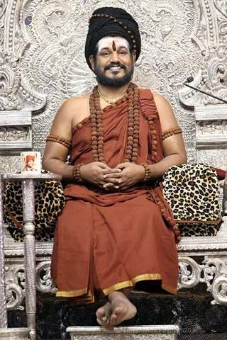 http://nithyananda.org/sites/default/files/photo-gallery/2018-03-Mar-02-nithyananda-diary_bengaluru-aadheenam_nithya-satsang_7T7A3210.jpg