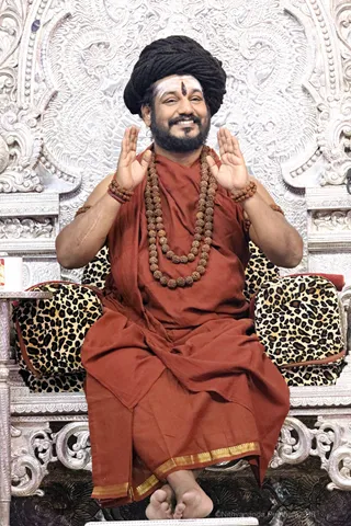 http://nithyananda.org/sites/default/files/photo-gallery/2018-03-Mar-12-nithyananda-diary_bengaluru-aadheenam_nitha-satsang_7T7A6723.jpg