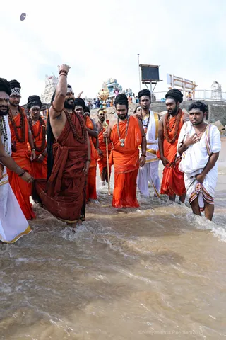 http://nithyananda.org/sites/default/files/photo-gallery/2018-03-Mar-17-nithyananda-diary_bengaluru-aadheenam_tiruchendur-visit_7T9A1405.jpg