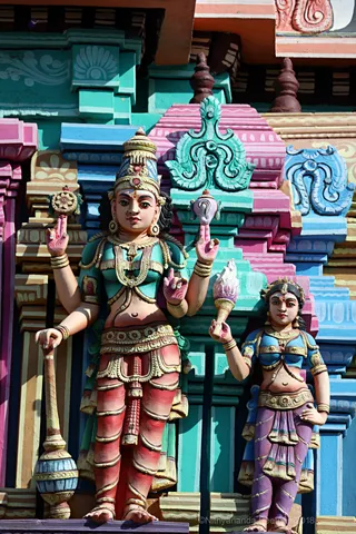 http://nithyananda.org/sites/default/files/photo-gallery/2018-05-May-15-nithyananda-diary_visit-thenpuriswarar-temple_7T7A6163.jpg