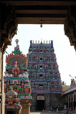 http://nithyananda.org/sites/default/files/photo-gallery/2018-05-May-15-nithyananda-diary_visit-thenpuriswarar-temple_7T7A6168.jpg
