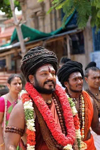 http://nithyananda.org/sites/default/files/photo-gallery/2018-05-May-15-nithyananda-diary_visit-thirunageshwaram-temple_7T7A5981.jpg