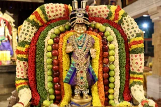 http://nithyananda.org/sites/default/files/photo-gallery/2018-05-May-28-nithyananda-diary_bengaluru-aadheenam_nithyananda-poornima_7T9A6372.jpg