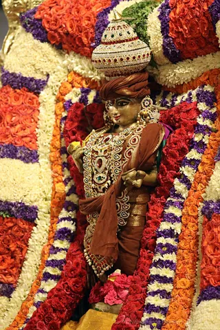 http://nithyananda.org/sites/default/files/photo-gallery/2018-05-May-31-nithyananda-diary_bengaluru-aadheenam_jnanasambandar-puja_7T7A0456.jpg