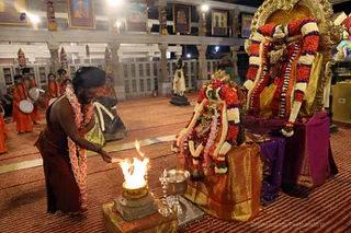 http://nithyananda.org/sites/default/files/photo-gallery/2018-05-May-31-nithyananda-diary_bengaluru-aadheenam_jnanasambandar-puja_7T9A7086.jpg