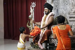 http://nithyananda.org/sites/default/files/photo-gallery/2018-05-May-31-nithyananda-diary_bengaluru-aadheenam_sanyas-initiation_7T7A0647.jpg