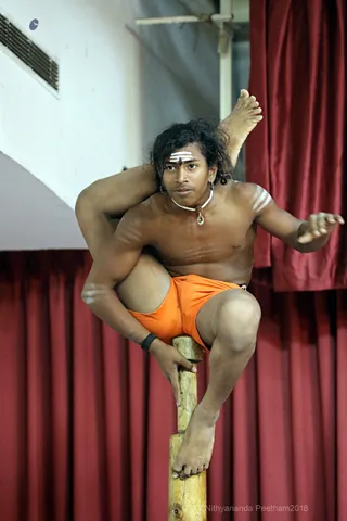 http://nithyananda.org/sites/default/files/photo-gallery/2018-06-Jun-21-nithyananda-diary_bengaluru-aadheenam_yoga-day-webinar_7T7A1820.jpg