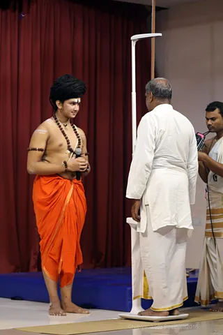 http://nithyananda.org/sites/default/files/photo-gallery/2018-06-Jun-21-nithyananda-diary_bengaluru-aadheenam_yoga-day-webinar_7T7A1915_0.jpg