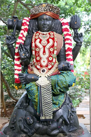 http://nithyananda.org/sites/default/files/photo-gallery/2018-06-Jun-23-nithyananda-diary_bengaluru-aadheenam_uttamotama-seva_7T9A9340.jpg