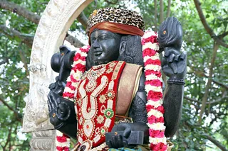 http://nithyananda.org/sites/default/files/photo-gallery/2018-06-Jun-23-nithyananda-diary_bengaluru-aadheenam_uttamotama-seva_7T9A9342.jpg
