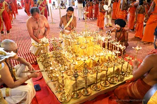 http://nithyananda.org/sites/default/files/photo-gallery/2018-06-Jun-23-nithyananda-diary_bengaluru-aadheenam_uttamotama-seva_7T9A9352.jpg