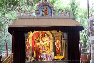 http://nithyananda.org/sites/default/files/photo-gallery/2018-06-Jun-23-nithyananda-diary_bengaluru-aadheenam_uttamotama-seva_7T9A9435.jpg