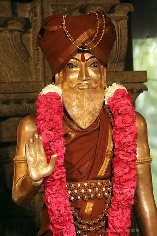 http://nithyananda.org/sites/default/files/photo-gallery/2018-06-Jun-24-nithyananda-diary_bengaluru-aadheenam_uttamotama-seva_7T7A1979.jpg