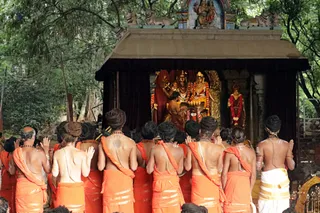 http://nithyananda.org/sites/default/files/photo-gallery/2018-06-Jun-24-nithyananda-diary_bengaluru-aadheenam_uttamotama-seva_7T7A1986.jpg
