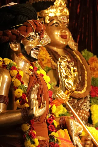 http://nithyananda.org/sites/default/files/photo-gallery/2018-06-Jun-28-nithyananda-diary_bengaluru-aadheenam_uttamotama-seva_7T7A2511.jpg