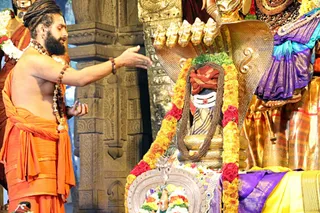 http://nithyananda.org/sites/default/files/photo-gallery/2018-06-Jun-30-nithyananda-diary_bengaluru-aadheenam_uttamotama-seva_7T9A9902.jpg