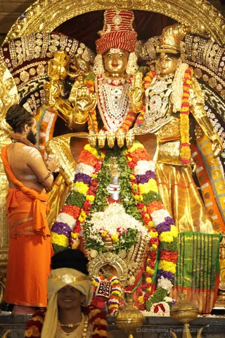 http://nithyananda.org/sites/default/files/photo-gallery/2018-08-Aug-nithyananda-diary_bengaluru-aadheenam_uttamotama-seva_7T9A0341.jpg