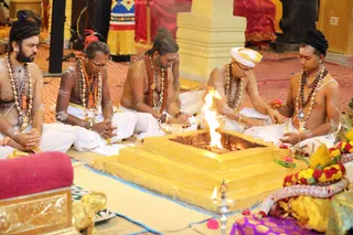 http://nithyananda.org/sites/default/files/photo-gallery/2018-08-Aug-nithyananda-diary_bengaluru-aadheenam_uttamotama-seva_7T9A9148.jpg