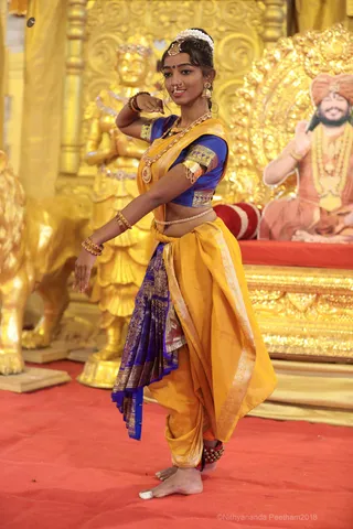 https://nithyananda.org/sites/default/files/photo-gallery/2018-08Aug-22-nithyananda-diary_bengaluru-aadheenam_uttamotama-seva-ganesha-abhishekam_7T9A2911.jpg?1536667109