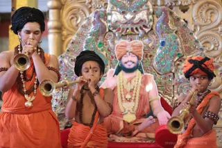 https://nithyananda.org/sites/default/files/photo-gallery/2018-08Aug-22-nithyananda-diary_bengaluru-aadheenam_uttamotama-seva-ganesha-abhishekam_7T9A3025.jpg?1536667110