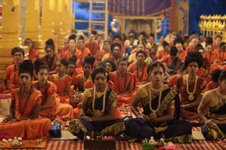 https://nithyananda.org/sites/default/files/photo-gallery/2018-08Aug-28-nithyananda-diary_bengaluru-aadheenam_uttamotama-seva-subramnya-abhishekam_7T9A2672.jpg?1536671687