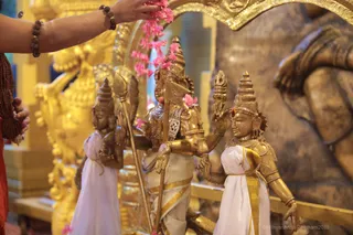 https://nithyananda.org/sites/default/files/photo-gallery/2018-08Aug-28-nithyananda-diary_bengaluru-aadheenam_uttamotama-seva-subramnya-abhishekam_7T9A2833.jpg?1536671690