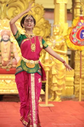 https://nithyananda.org/sites/default/files/photo-gallery/2018-08Aug-28-nithyananda-diary_bengaluru-aadheenam_uttamotama-seva-subramnya-abhishekam_7T9A2984.jpg?1536672081