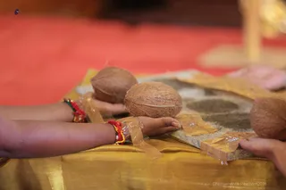 https://nithyananda.org/sites/default/files/photo-gallery/2018-08Aug-28-nithyananda-diary_bengaluru-aadheenam_uttamotama-seva-subramnya-abhishekam_7T9A3060.jpg?1536672081