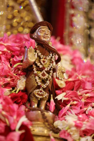 http://nithyananda.org/sites/default/files/photo-gallery/2018-09Sep-01-nithyananda-diary_bengaluru-aadheenam_uttamotama-seva-la-inauguration_7T7A8301_0.jpg