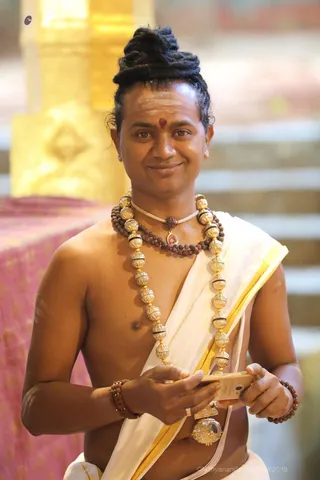 http://nithyananda.org/sites/default/files/photo-gallery/2018-09Sep-01-nithyananda-diary_bengaluru-aadheenam_uttamotama-seva-la-inauguration_7T7A8338_0.jpg