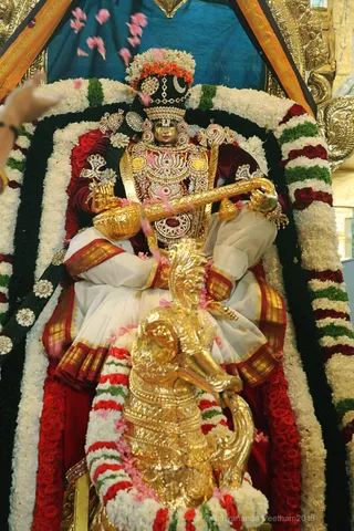 http://nithyananda.org/sites/default/files/photo-gallery/2018-09Sep-11-nithyananda-diary_bengaluru-aadheenam_uttamotama-seva_IMG_8971.JPG