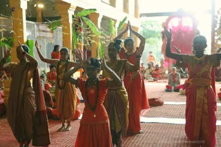 http://nithyananda.org/sites/default/files/photo-gallery/2018-09Sep-11-nithyananda-diary_bengaluru-aadheenam_uttamotama-seva_IMG_8988.JPG