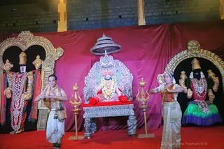 http://nithyananda.org/sites/default/files/photo-gallery/2018-09Sep-11-nithyananda-diary_bengaluru-aadheenam_uttamotama-seva_IMG_9024.JPG