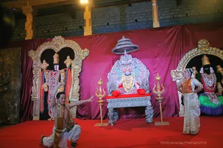http://nithyananda.org/sites/default/files/photo-gallery/2018-09Sep-11-nithyananda-diary_bengaluru-aadheenam_uttamotama-seva_IMG_9063.JPG