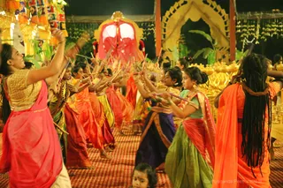 http://nithyananda.org/sites/default/files/photo-gallery/2018-09Sep-11-nithyananda-diary_bengaluru-aadheenam_uttamotama-seva_IMG_9171.JPG