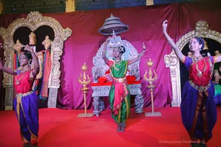http://nithyananda.org/sites/default/files/photo-gallery/2018-09Sep-11-nithyananda-diary_bengaluru-aadheenam_uttamotama-seva_IMG_9192.JPG