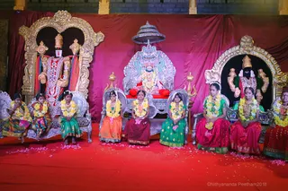 http://nithyananda.org/sites/default/files/photo-gallery/2018-09Sep-11-nithyananda-diary_bengaluru-aadheenam_uttamotama-seva_IMG_9197.JPG