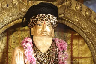 http://nithyananda.org/sites/default/files/photo-gallery/2018-09Sep-13-nithyananda-diary_bengaluru-aadheenam_uttamotama-seva_7T7A4041.JPG