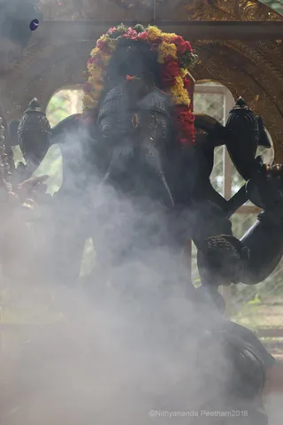 http://nithyananda.org/sites/default/files/photo-gallery/2018-09Sep-13-nithyananda-diary_bengaluru-aadheenam_uttamotama-seva_7T9A0327.JPG