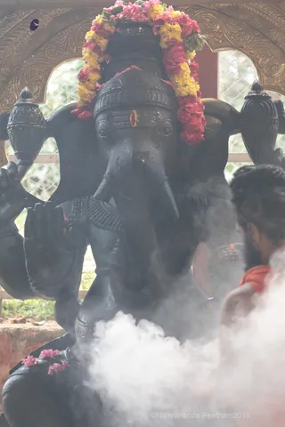 http://nithyananda.org/sites/default/files/photo-gallery/2018-09Sep-13-nithyananda-diary_bengaluru-aadheenam_uttamotama-seva_7T9A0336.JPG