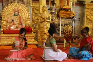 http://nithyananda.org/sites/default/files/photo-gallery/2018-09Sep-13-nithyananda-diary_bengaluru-aadheenam_uttamotama-seva_7T9A0442.JPG